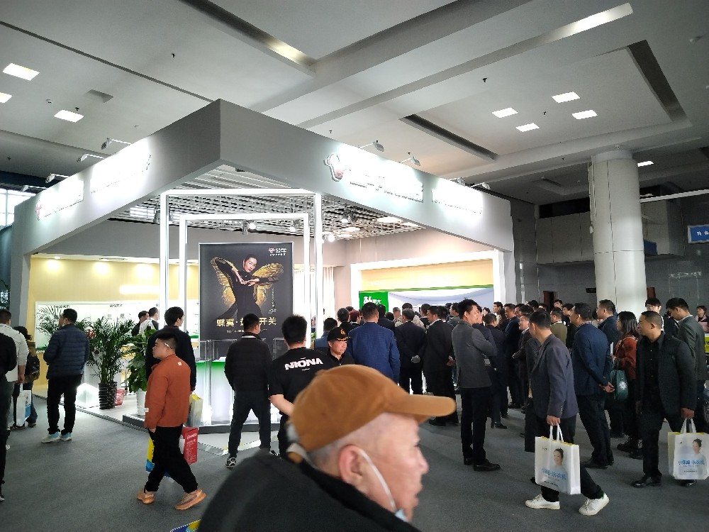 公牛-家博會展臺設(shè)計(jì)搭建 公牛-家博會展臺設(shè)計(jì)搭建